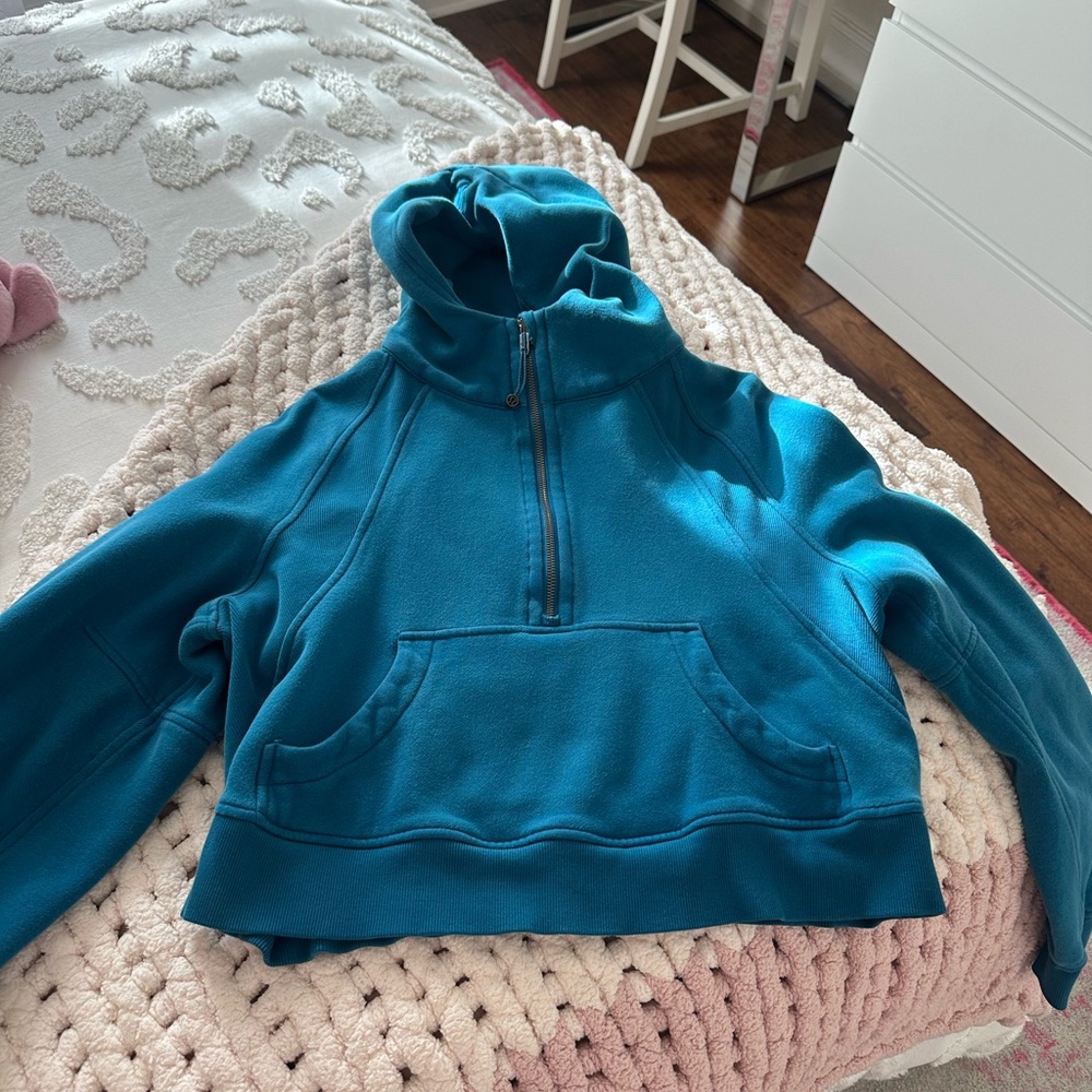 Lululemon scuba half-zip hoodie